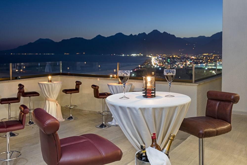 Otel özkaymak Falez Antalya